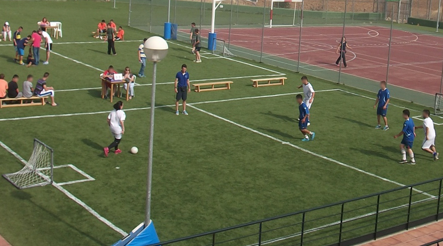 Diagrama Foundation youth centre in Spain - natural light, gardens, dignity